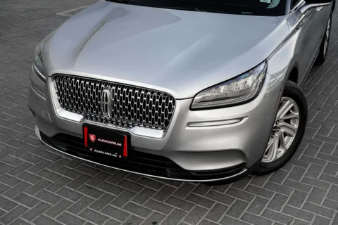 Discover undefined undefined Exterior Interior Images.Find all aspects and details of cars.
