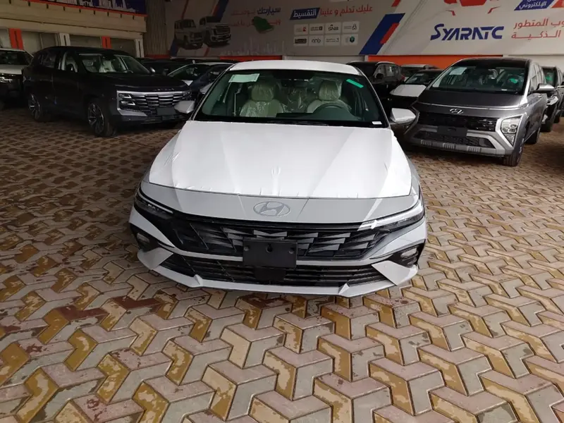Discover undefined undefined Exterior Interior Images.Find all aspects and details of cars.
