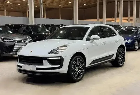 car-price-image