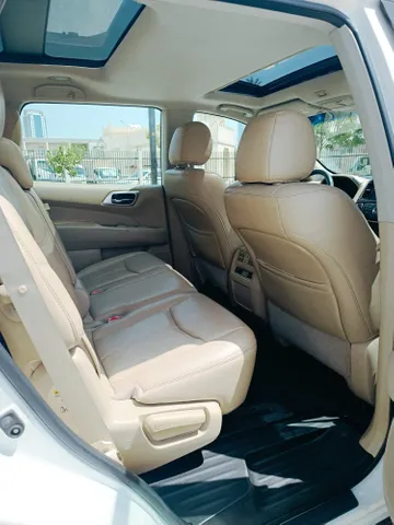 Nissan Pathfinder 3.5L S 4WD 2016