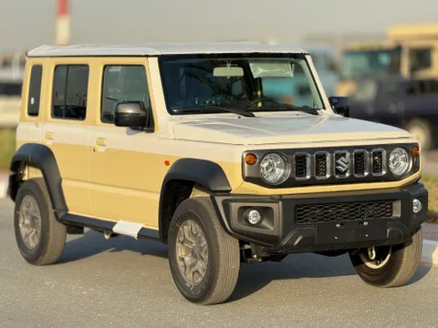 Discover undefined undefined Exterior Interior Images.Find all aspects and details of cars.