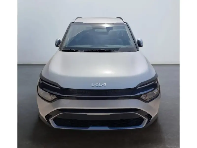 KIA Carens 2024
