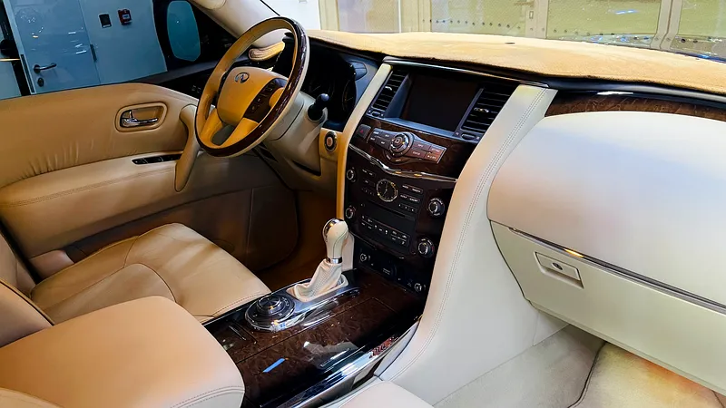 إنفينيتي QX80 2014