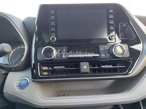 New Toyota Grand Highlander 2023