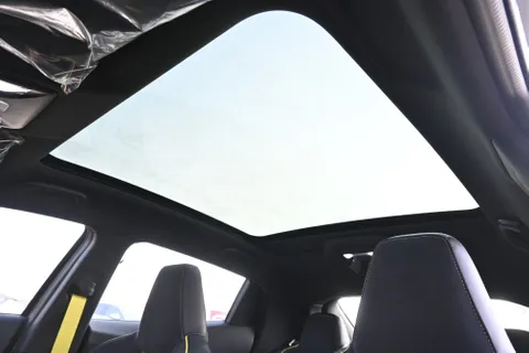 Discover undefined undefined Exterior Interior Images.Find all aspects and details of cars.