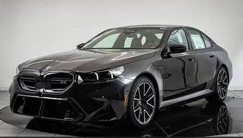 Discover undefined undefined Exterior Interior Images.Find all aspects and details of cars.