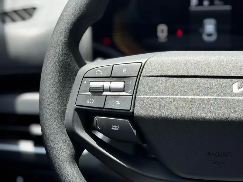 KIA K4 2025