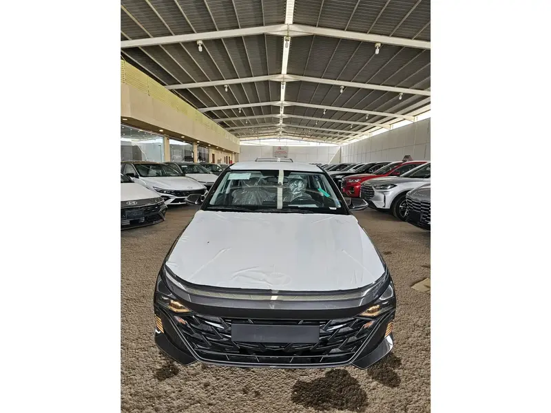Discover undefined undefined Exterior Interior Images.Find all aspects and details of cars.