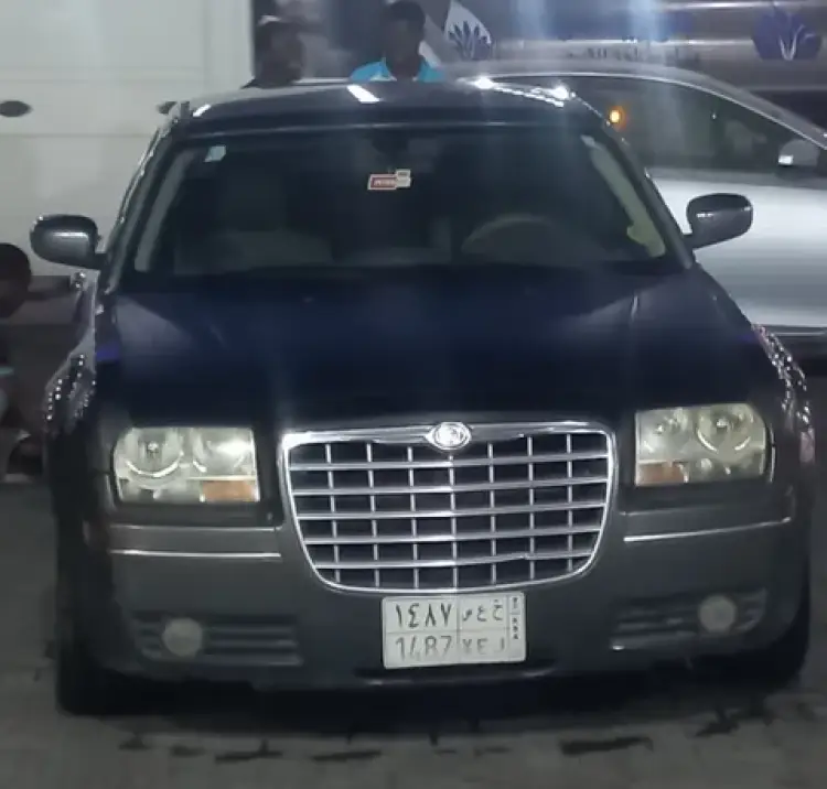 chrysler 300c image Chrysler 300C 3.6L V6 Limited 2010