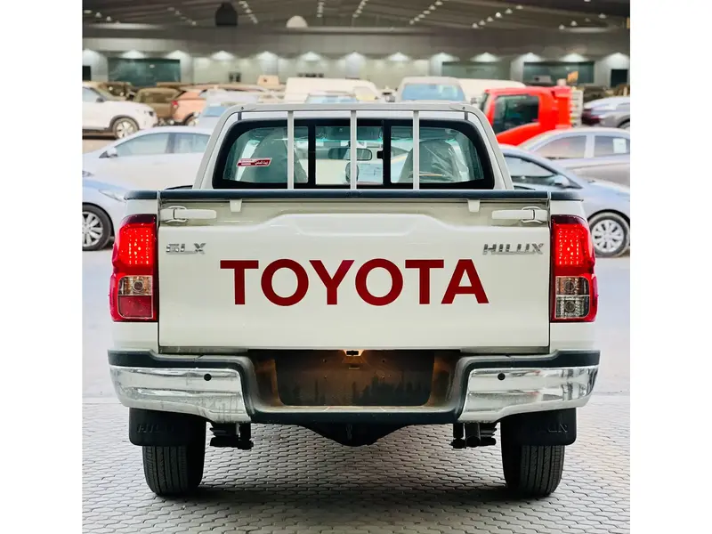 Toyota Hilux 2025