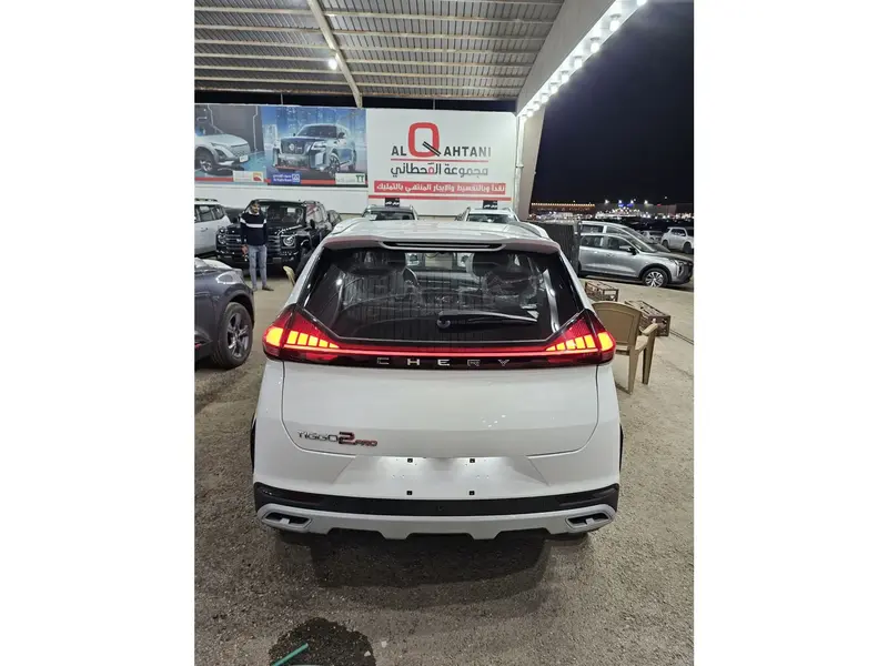 Discover undefined undefined Exterior Interior Images.Find all aspects and details of cars.