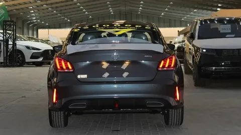 Discover undefined undefined Exterior Interior Images.Find all aspects and details of cars.