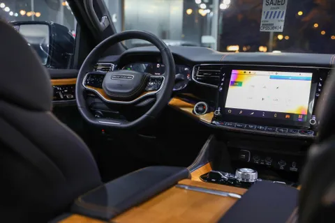 New Jeep Grand Wagoneer 2023