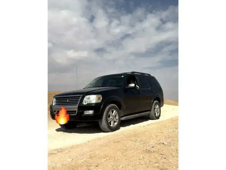 ford explorer image Ford Explorer 2010