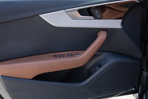 Audi A4 2023