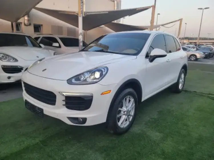 porsche cayenne image Porsche Cayenne S Platinum Edition 2016