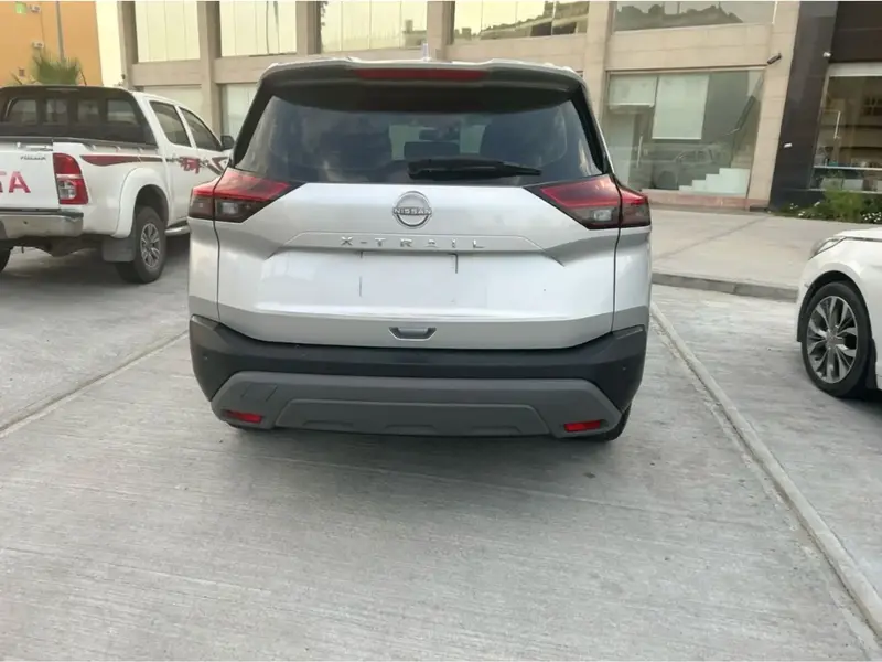 Discover undefined undefined Exterior Interior Images.Find all aspects and details of cars.