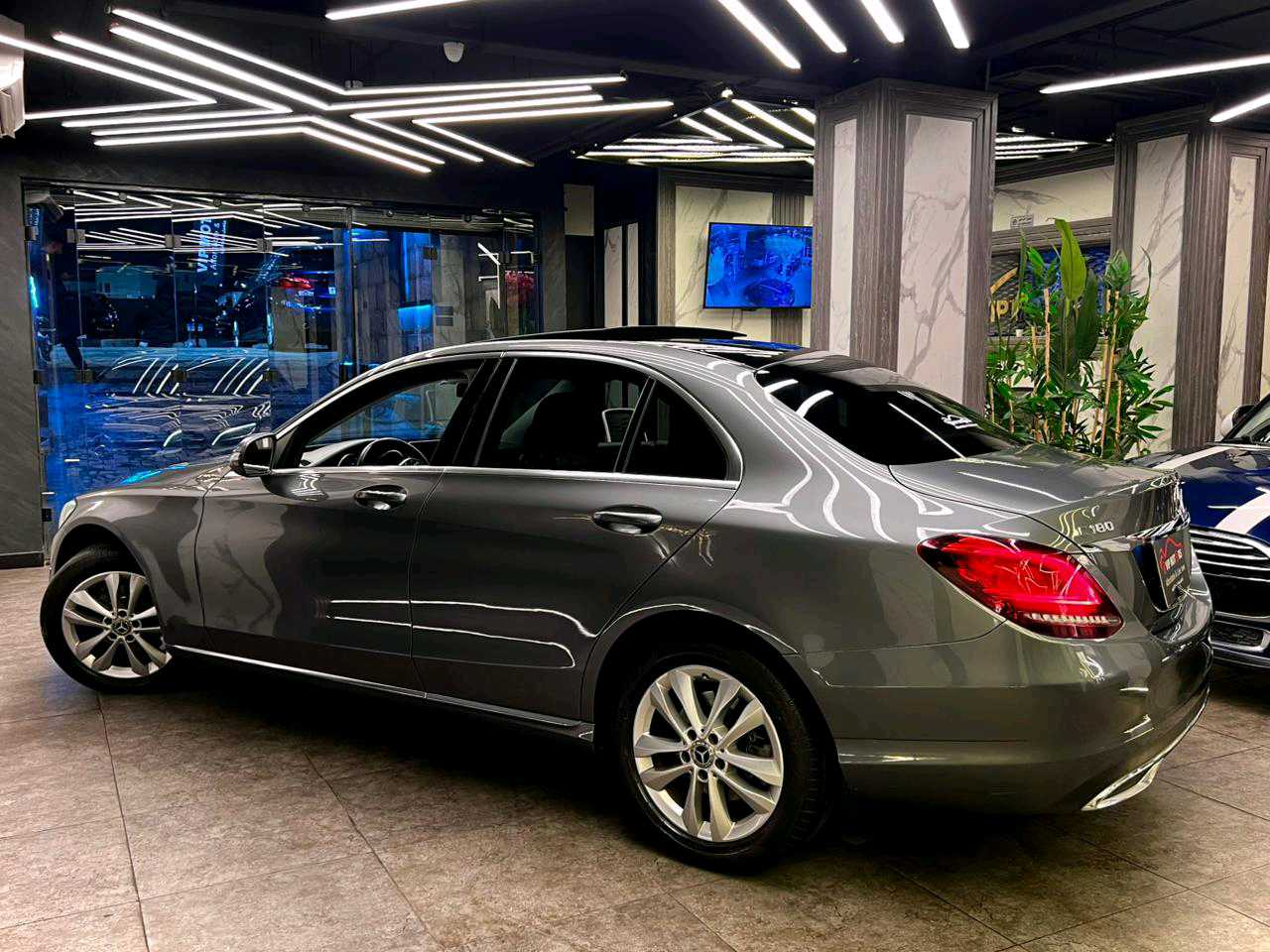 مرسيدس بنز C Class 2019