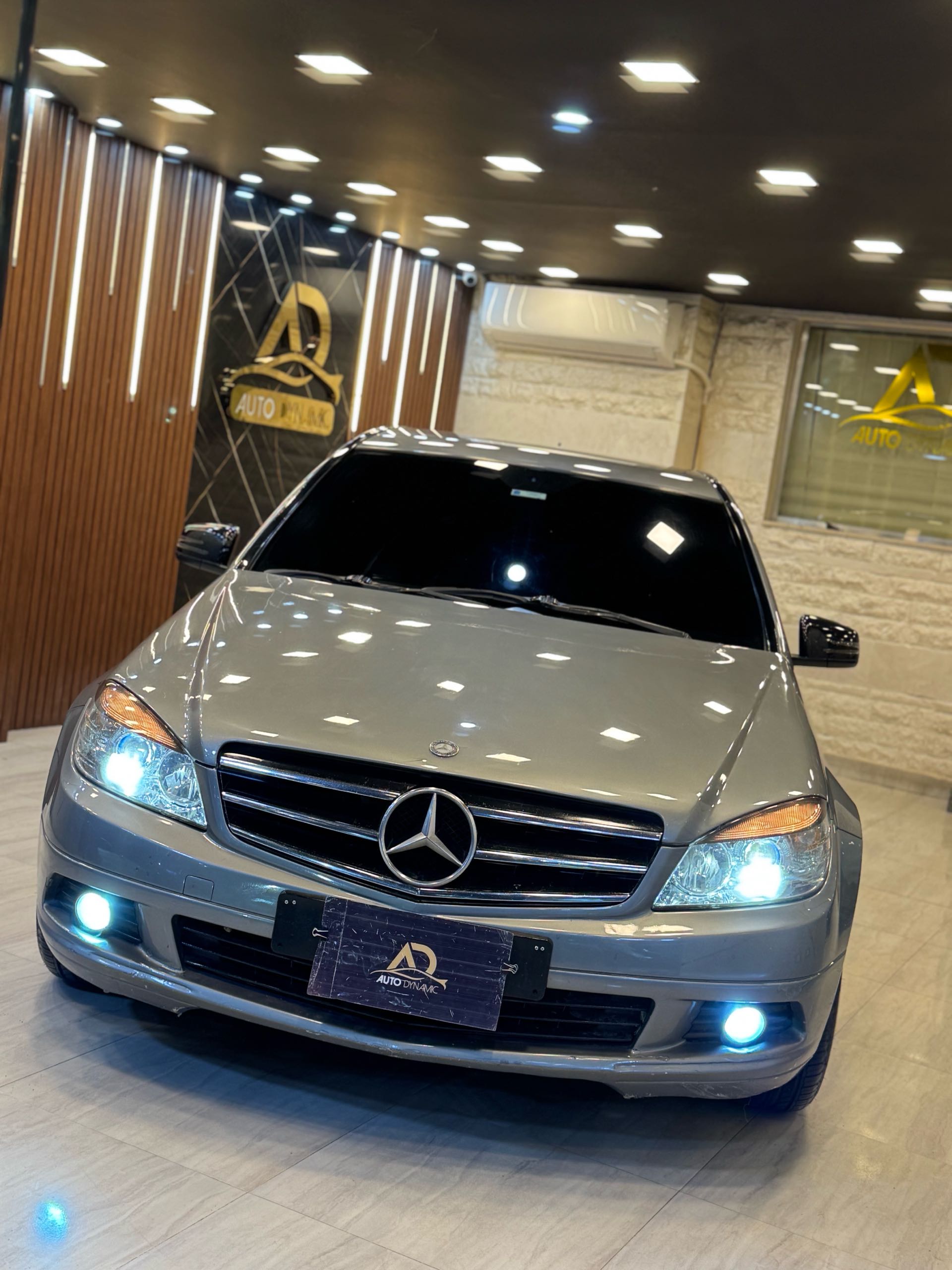 مرسيدس بنز C Class 2010