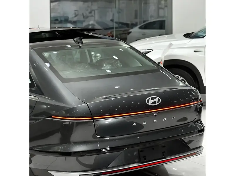 Hyundai Azera 2025