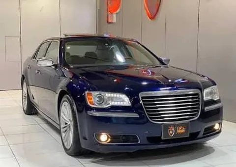 Discover undefined undefined Exterior Interior Images.Find all aspects and details of cars.