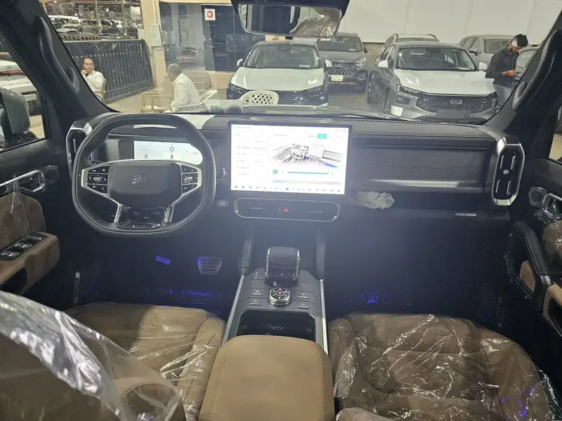 Discover undefined undefined Exterior Interior Images.Find all aspects and details of cars.