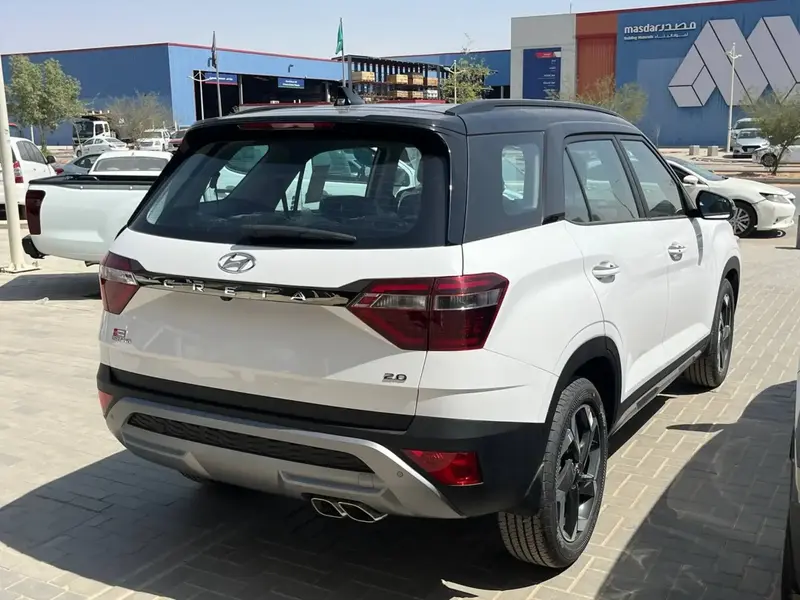 Discover undefined undefined Exterior Interior Images.Find all aspects and details of cars.