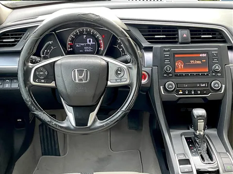 Honda Civic 1.6L EXi 2017