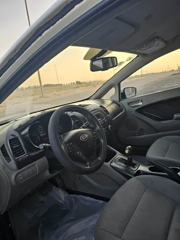 Discover undefined undefined Exterior Interior Images.Find all aspects and details of cars.