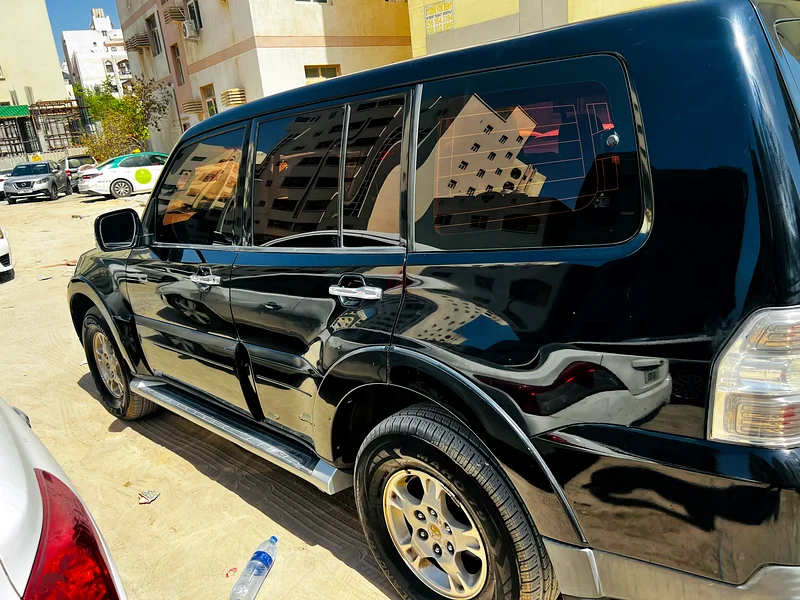 Mitsubishi Pajero 2009