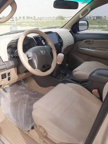 Discover undefined undefined Exterior Interior Images.Find all aspects and details of cars.