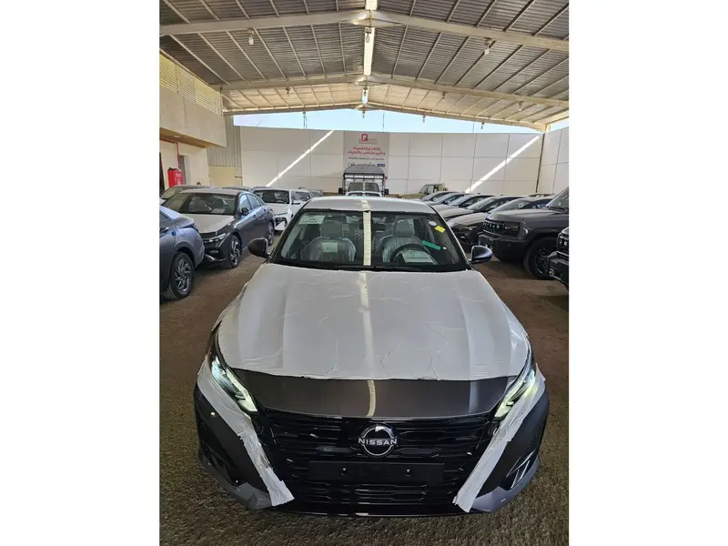 Nissan Altima 2024