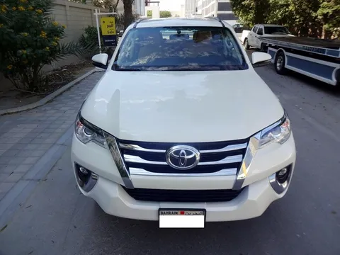 Toyota Fortuner 2.7L (4X4) 2020