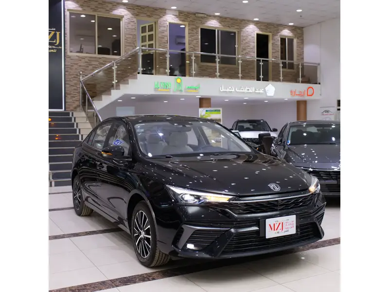 Discover undefined undefined Exterior Interior Images.Find all aspects and details of cars.