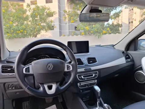 Discover undefined undefined Exterior Interior Images.Find all aspects and details of cars.