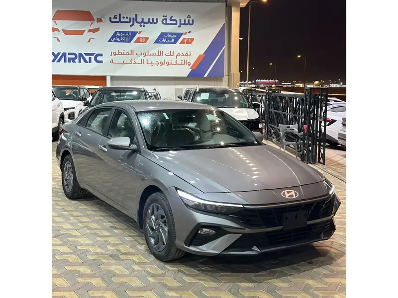 Hyundai Elantra 2025