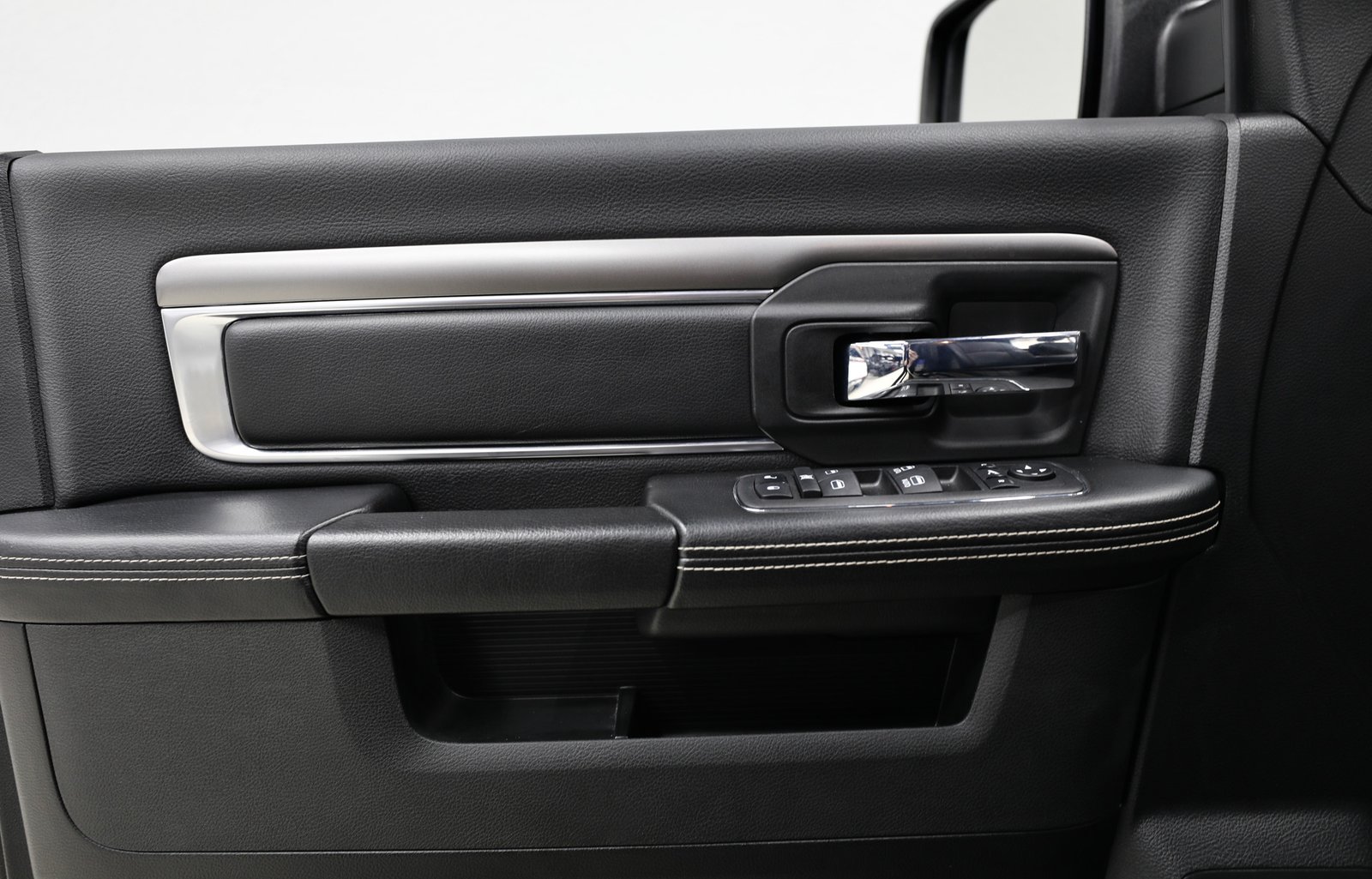 RAM 1500 Classic | Under Warranty Till 2027 | Free Insurance and Registration