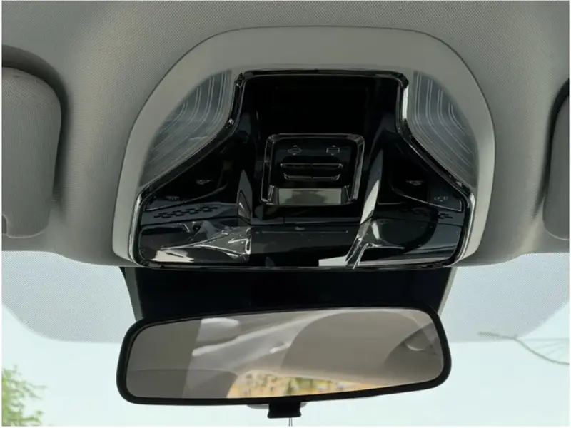 Discover undefined undefined Exterior Interior Images.Find all aspects and details of cars.