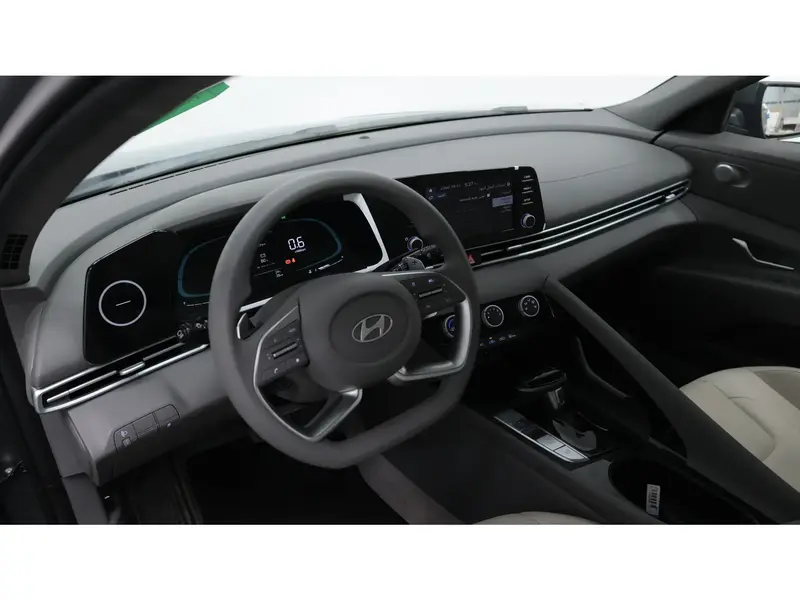 Hyundai Elantra 2025
