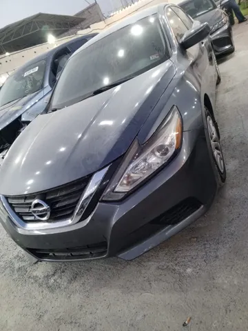 Discover undefined undefined Exterior Interior Images.Find all aspects and details of cars.