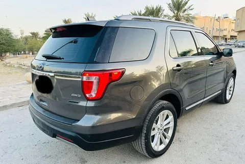 Discover undefined undefined Exterior Interior Images.Find all aspects and details of cars.