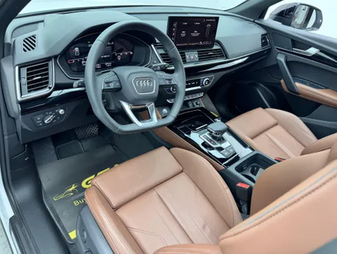 Audi Q5 2.0 TFSI S-Line 2024