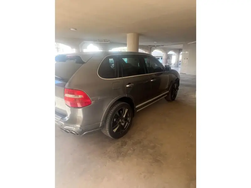 Porsche Cayenne 2008
