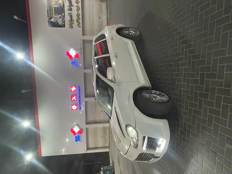 Discover undefined undefined Exterior Interior Images.Find all aspects and details of cars.