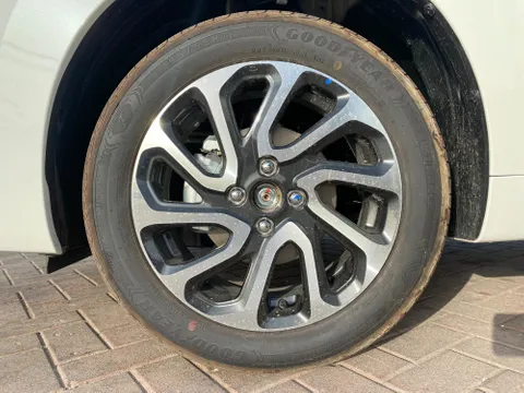 New Suzuki Baleno 1.5L GLX 2025