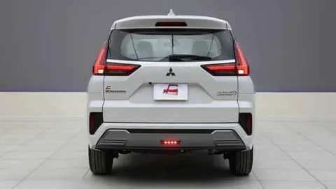 Discover undefined undefined Exterior Interior Images.Find all aspects and details of cars.