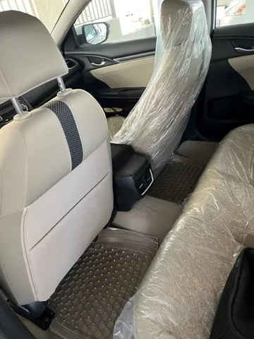 Discover undefined undefined Exterior Interior Images.Find all aspects and details of cars.