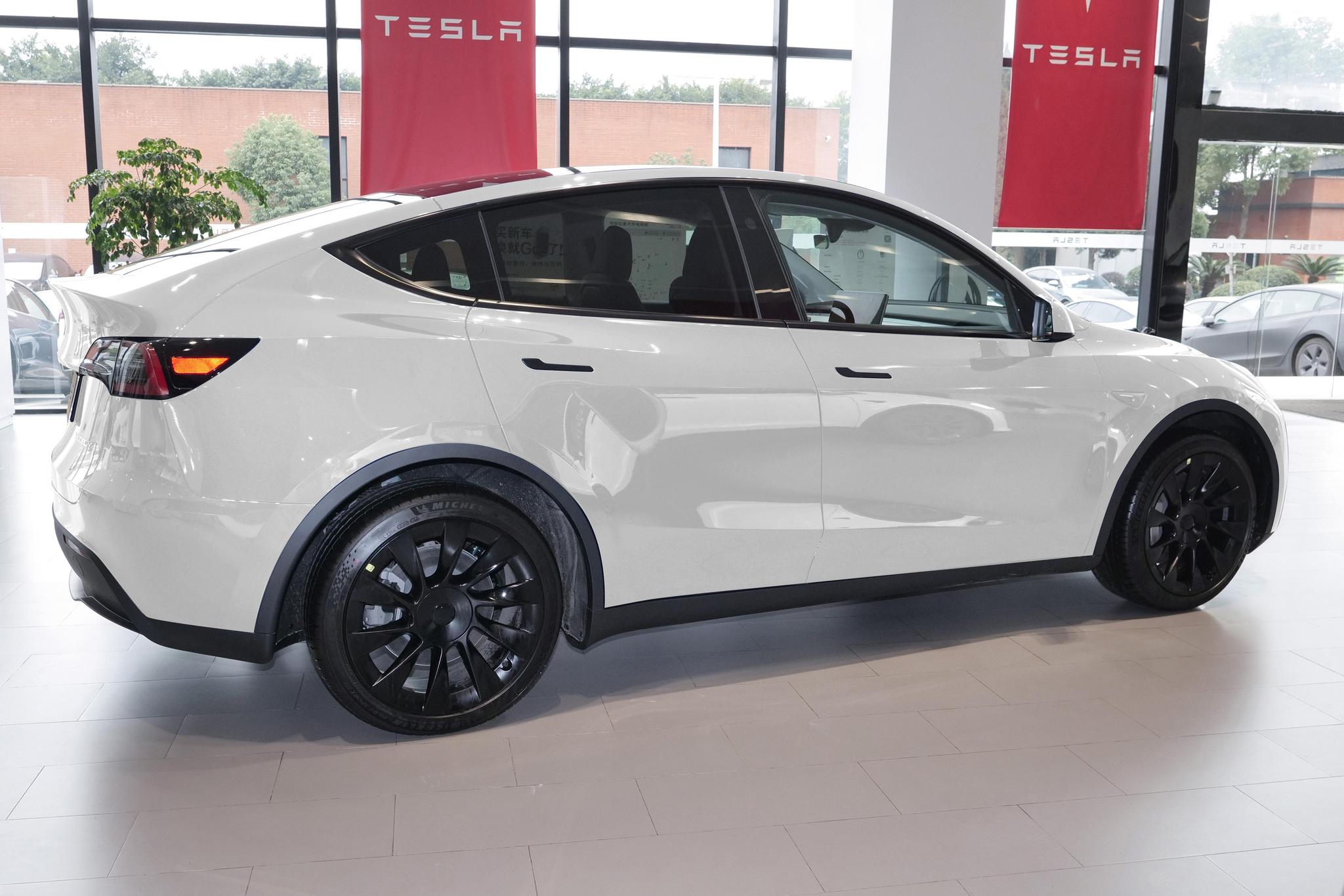 the 20th exterior image of Tesla Model Y.