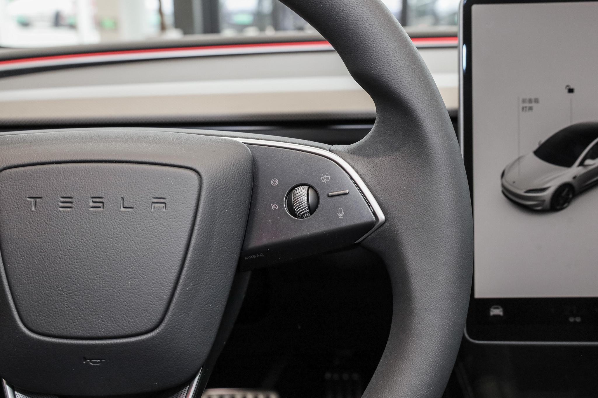 the 1th interior image of Tesla Model 3.