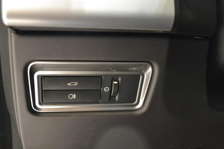 https://gcc-1307444343.cos.accelerate.myqcloud.com/gallery/015dda371e87a6319180e7ec86921f0f.jpg